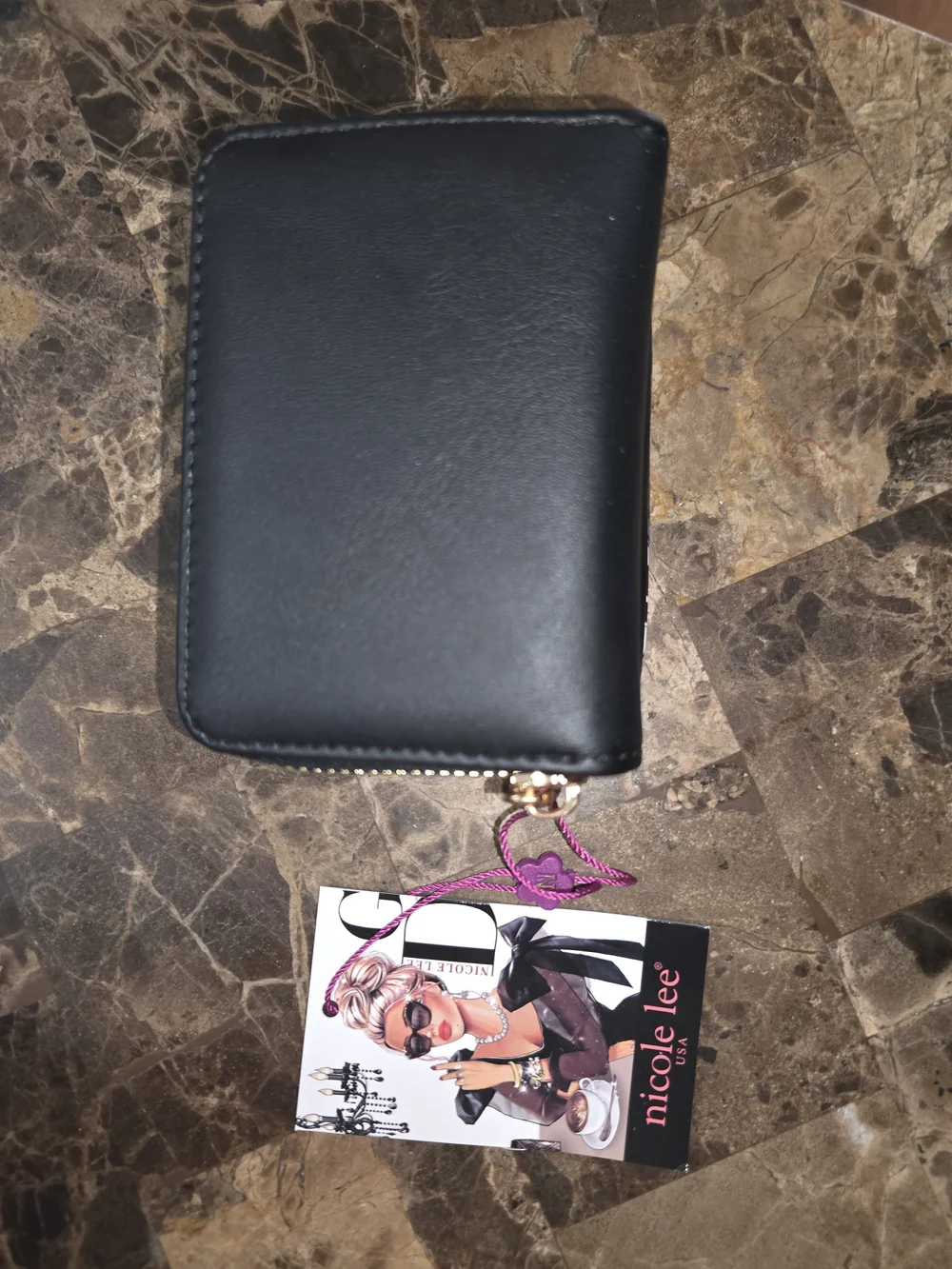 Nicole Lee White Graphic Kiss-Lock Crossbody Wallet